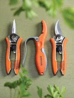 Gardener's Pocket Tool Set 7 Gardener's Pocket Tool Set -Grow Essentials Sales 8595268 9487 tif