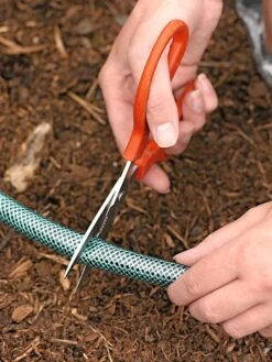 Snip-n-Drip Soaker Hose System -Grow Essentials Sales GS40205 02 tif
